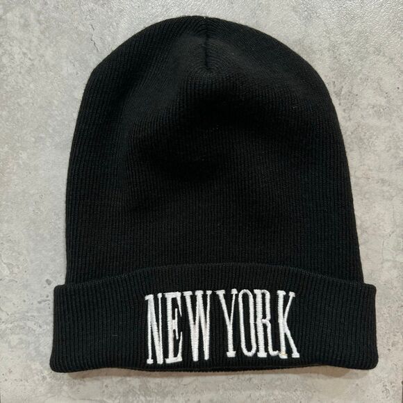 Vintage New York Beanie Cap Embroidered OSFA - Picture 1 of 3